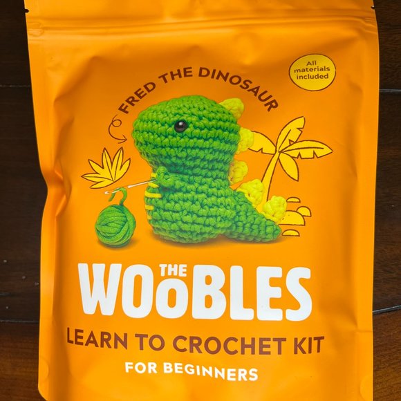 Fred the Dinosaur Beginner Crochet Kit - Picture 13 of 14